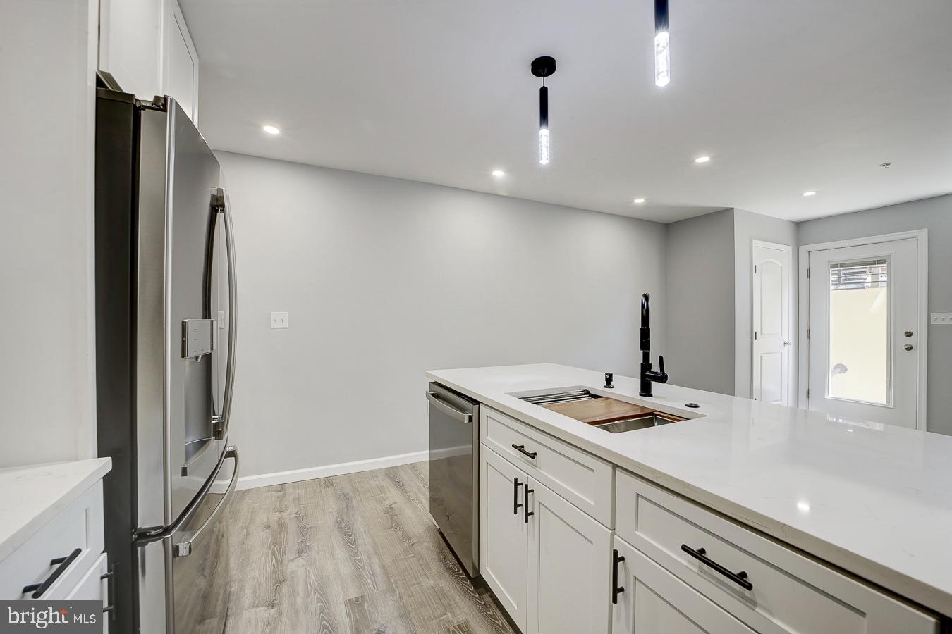 832 19TH ST NE #A, WASHINGTON, District Of Columbia 20002, 3 Bedrooms Bedrooms, ,2 BathroomsBathrooms,Residential,For sale,832 19TH ST NE #A,DCDC2198576 MLS # DCDC2198576