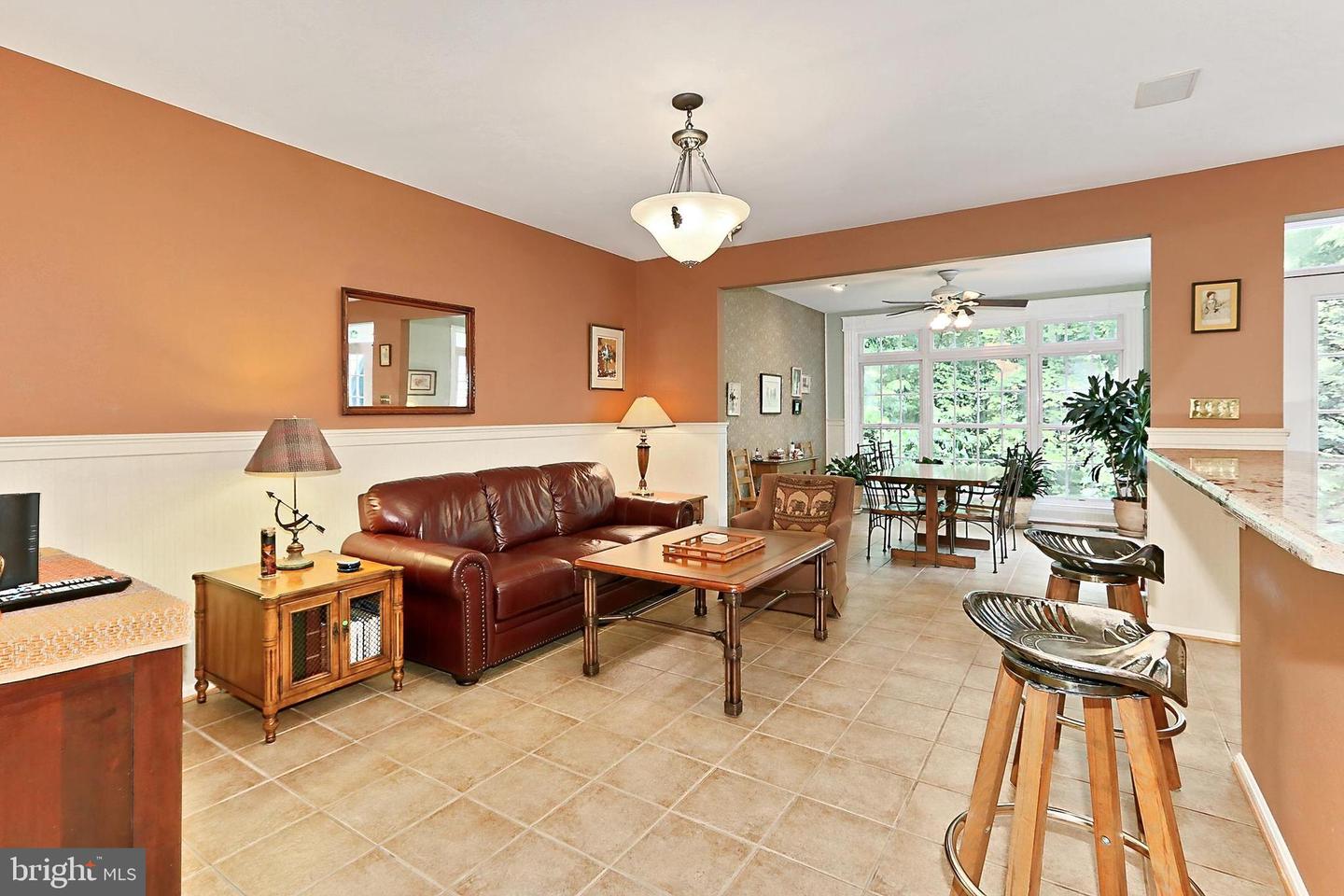 5591 GOVERNORS POND CIR, ALEXANDRIA, Virginia 22310, 3 Bedrooms Bedrooms, ,3 BathroomsBathrooms,Residential,For sale,5591 GOVERNORS POND CIR,VAFX2238118 MLS # VAFX2238118