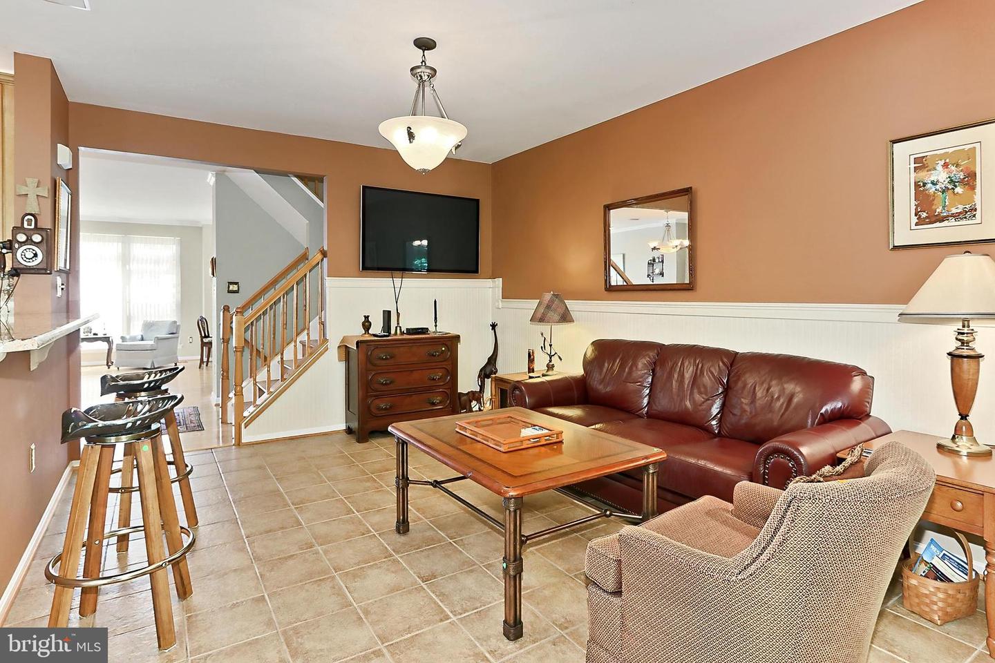 5591 GOVERNORS POND CIR, ALEXANDRIA, Virginia 22310, 3 Bedrooms Bedrooms, ,3 BathroomsBathrooms,Residential,For sale,5591 GOVERNORS POND CIR,VAFX2238118 MLS # VAFX2238118