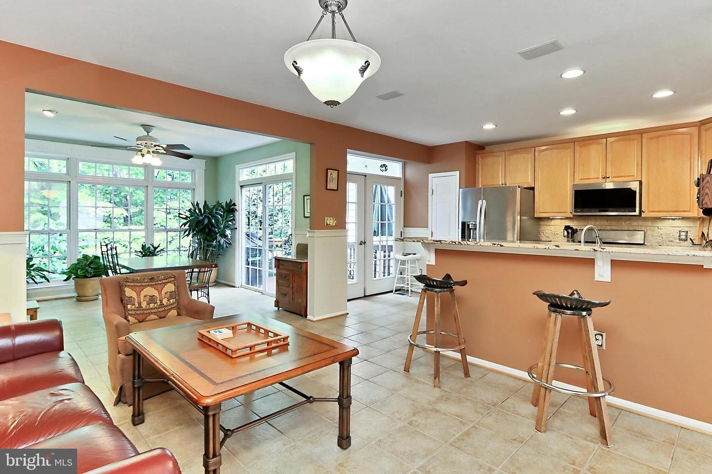 5591 GOVERNORS POND CIR, ALEXANDRIA, Virginia 22310, 3 Bedrooms Bedrooms, ,3 BathroomsBathrooms,Residential,For sale,5591 GOVERNORS POND CIR,VAFX2238118 MLS # VAFX2238118