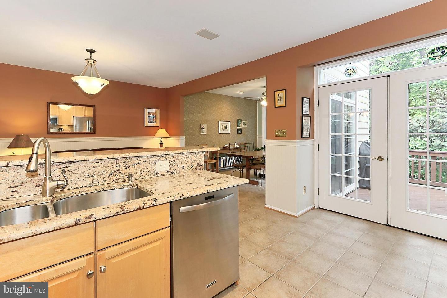 5591 GOVERNORS POND CIR, ALEXANDRIA, Virginia 22310, 3 Bedrooms Bedrooms, ,3 BathroomsBathrooms,Residential,For sale,5591 GOVERNORS POND CIR,VAFX2238118 MLS # VAFX2238118