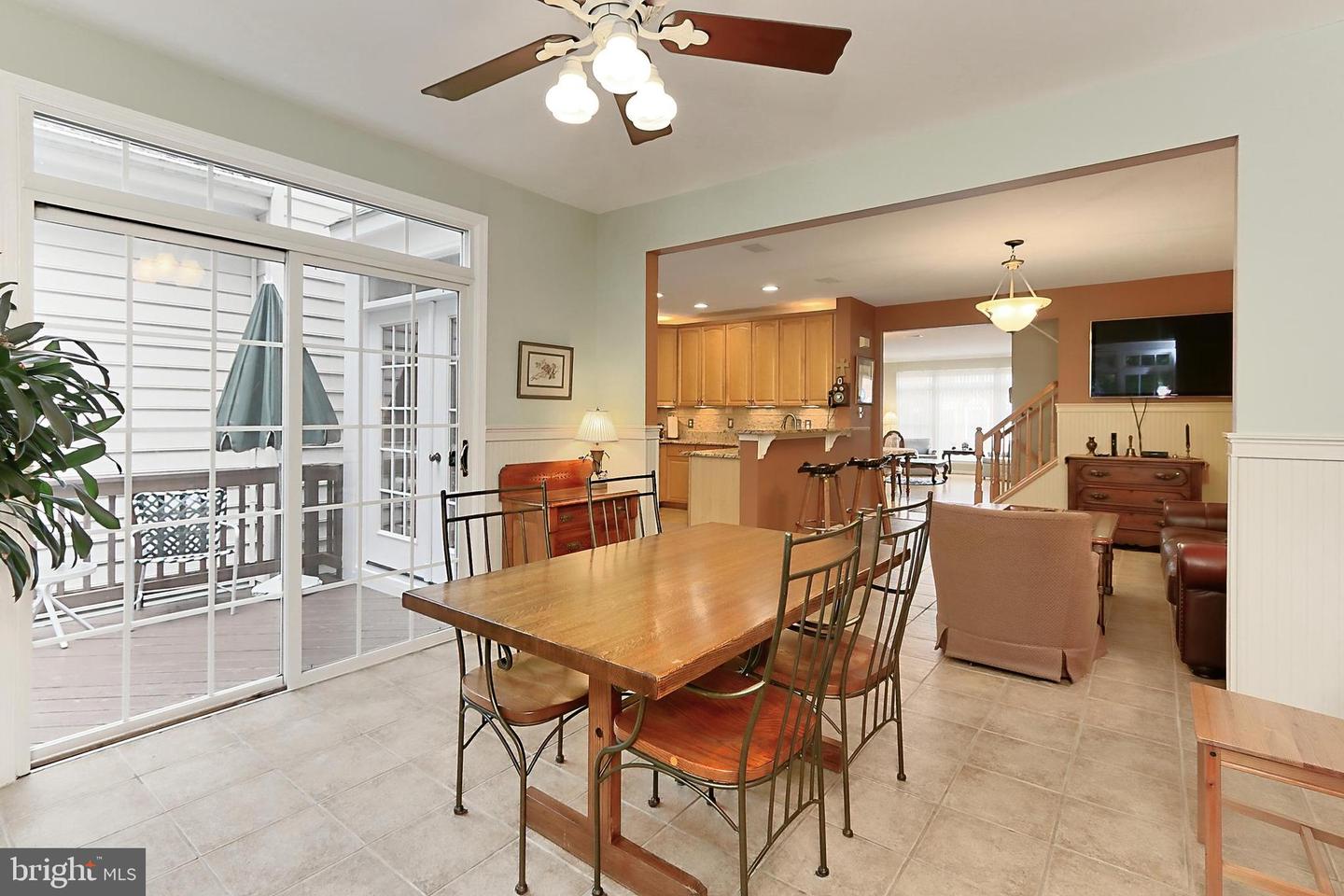 5591 GOVERNORS POND CIR, ALEXANDRIA, Virginia 22310, 3 Bedrooms Bedrooms, ,3 BathroomsBathrooms,Residential,For sale,5591 GOVERNORS POND CIR,VAFX2238118 MLS # VAFX2238118