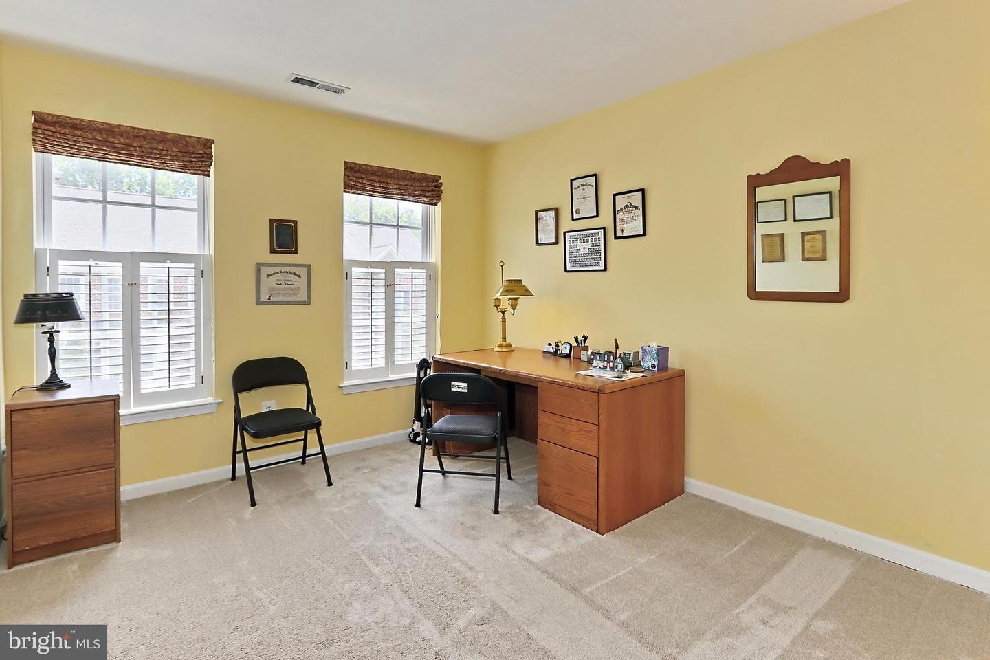 5591 GOVERNORS POND CIR, ALEXANDRIA, Virginia 22310, 3 Bedrooms Bedrooms, ,3 BathroomsBathrooms,Residential,For sale,5591 GOVERNORS POND CIR,VAFX2238118 MLS # VAFX2238118