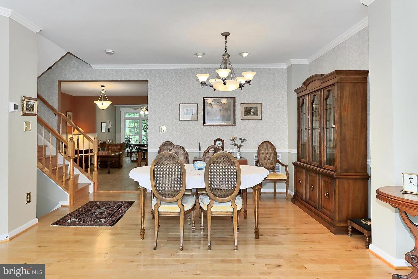 5591 GOVERNORS POND CIR, ALEXANDRIA, Virginia 22310, 3 Bedrooms Bedrooms, ,3 BathroomsBathrooms,Residential,For sale,5591 GOVERNORS POND CIR,VAFX2238118 MLS # VAFX2238118
