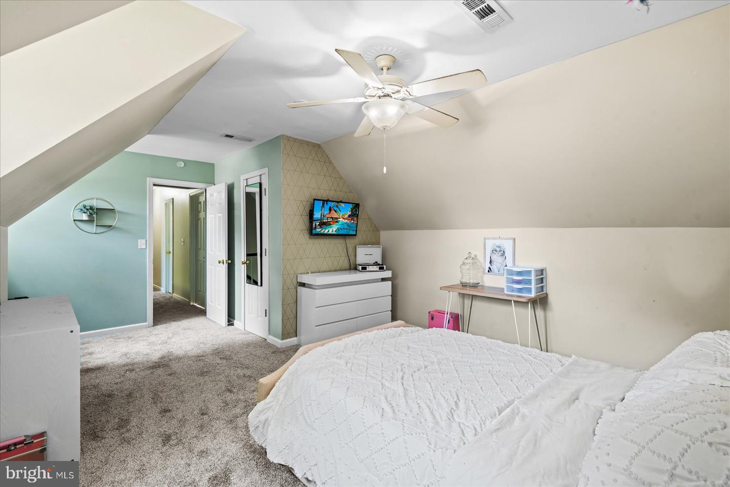 3809 RAYNOLD CT, FREDERICKSBURG, Virginia 22407, 4 Bedrooms Bedrooms, ,2 BathroomsBathrooms,Residential,For sale,3809 RAYNOLD CT,VASP2032792 MLS # VASP2032792