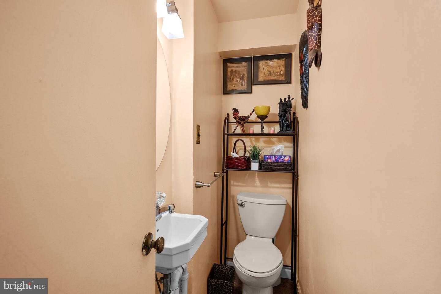 1669 FORT DUPONT ST SE, WASHINGTON, District Of Columbia 20020, 3 Bedrooms Bedrooms, ,1 BathroomBathrooms,Residential,For sale,1669 FORT DUPONT ST SE,DCDC2199380 MLS # DCDC2199380