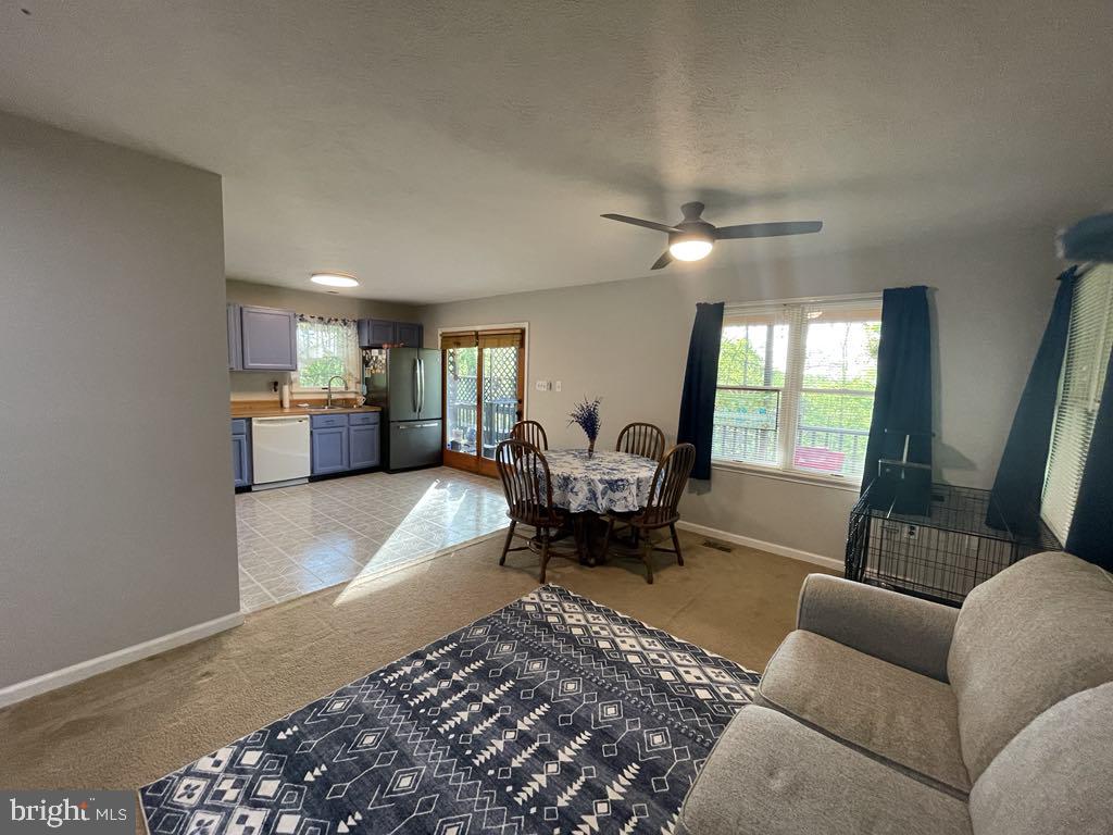 359 OLD LINDEN RD, LINDEN, Virginia 22642, 2 Bedrooms Bedrooms, 6 Rooms Rooms,2 BathroomsBathrooms,Residential,For sale,359 OLD LINDEN RD,VAWR2011082 MLS # VAWR2011082