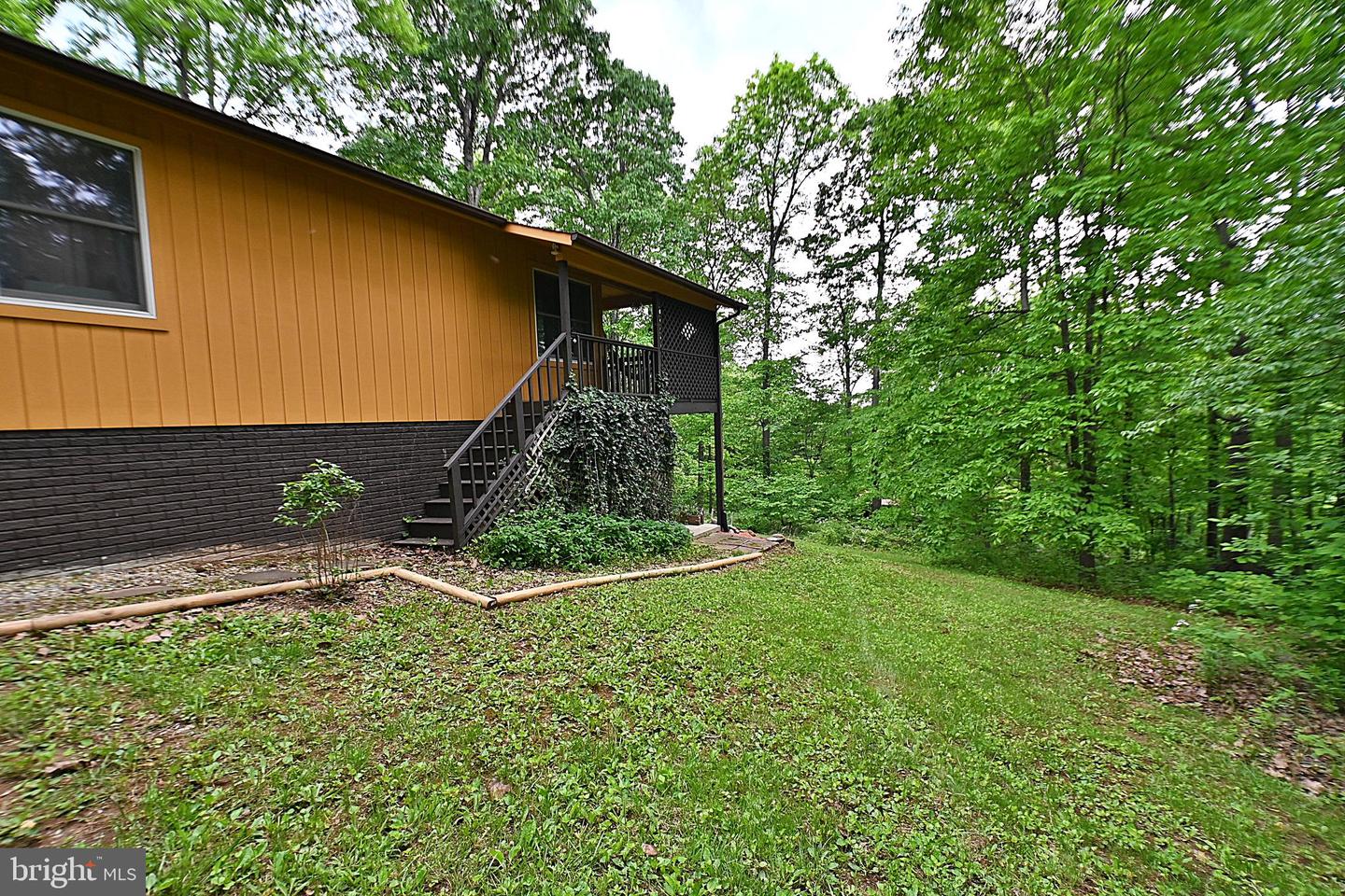359 OLD LINDEN RD, LINDEN, Virginia 22642, 2 Bedrooms Bedrooms, 6 Rooms Rooms,2 BathroomsBathrooms,Residential,For sale,359 OLD LINDEN RD,VAWR2011082 MLS # VAWR2011082