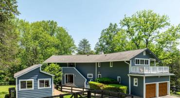 12204 HENDERSON RD, CLIFTON, Virginia 20124, 5 Bedrooms Bedrooms, ,3 BathroomsBathrooms,Residential,For sale,12204 HENDERSON RD,VAFX2239216 MLS # VAFX2239216