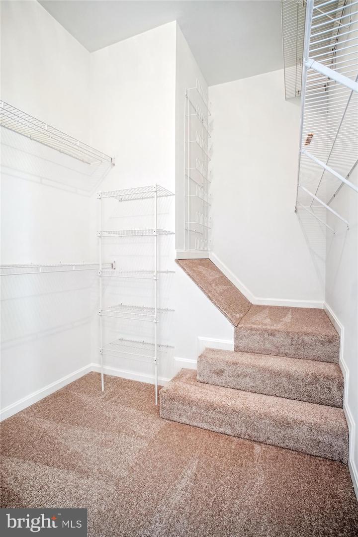 6319 FRANCONIA COMMONS DR, ALEXANDRIA, Virginia 22310, 3 Bedrooms Bedrooms, ,2 BathroomsBathrooms,Residential,For sale,6319 FRANCONIA COMMONS DR,VAFX2239380 MLS # VAFX2239380