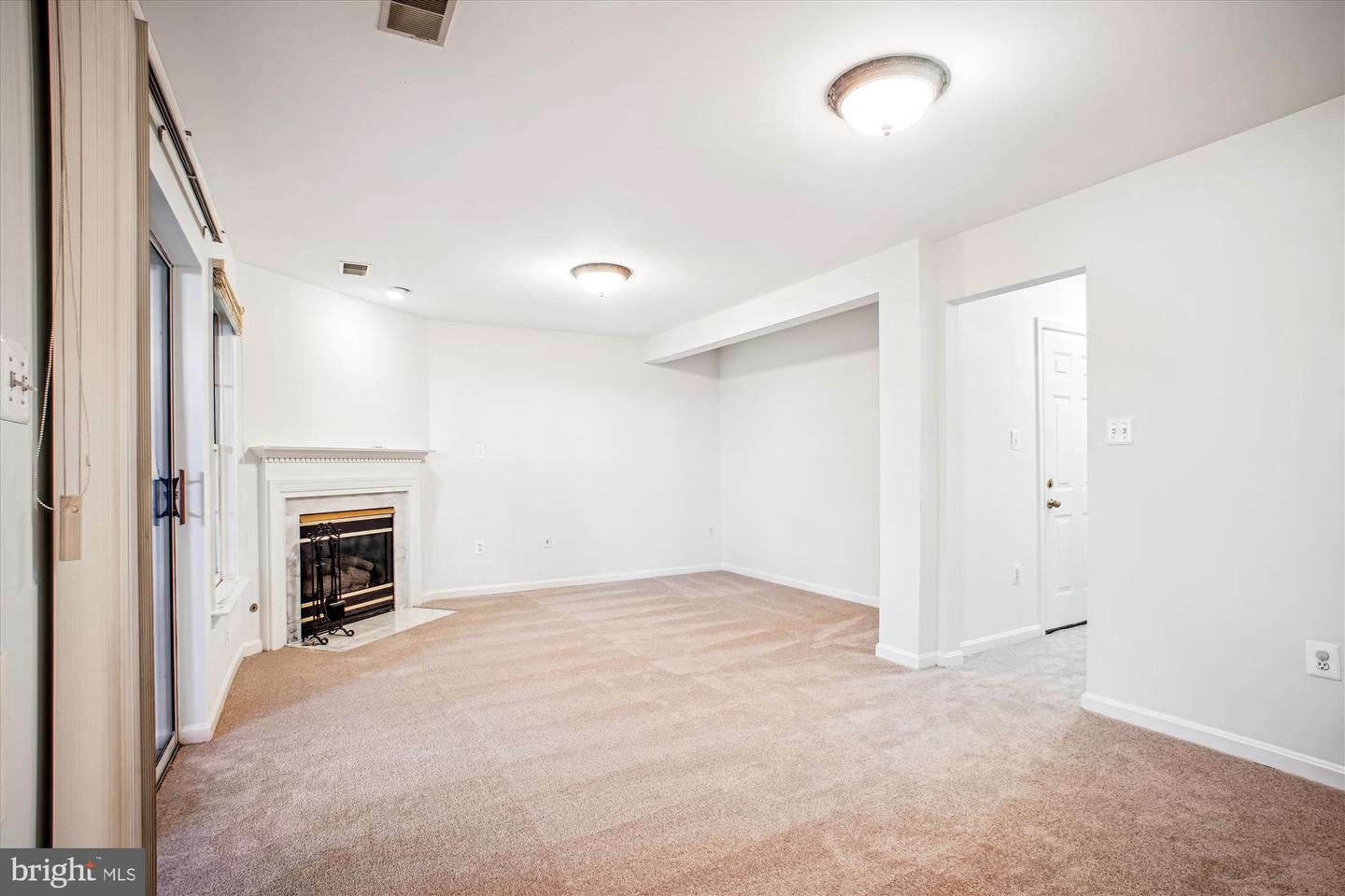 6319 FRANCONIA COMMONS DR, ALEXANDRIA, Virginia 22310, 3 Bedrooms Bedrooms, ,2 BathroomsBathrooms,Residential,For sale,6319 FRANCONIA COMMONS DR,VAFX2239380 MLS # VAFX2239380