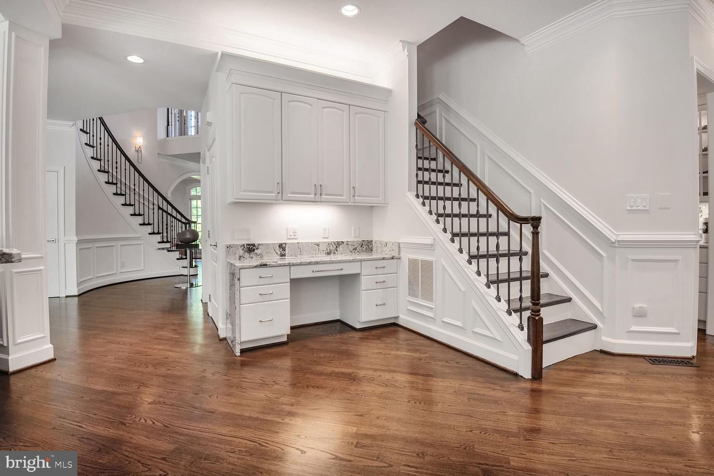 7845 MONTVALE WAY, MCLEAN, Virginia 22102, 6 Bedrooms Bedrooms, ,6 BathroomsBathrooms,Residential,For sale,7845 MONTVALE WAY,VAFX2239524 MLS # VAFX2239524