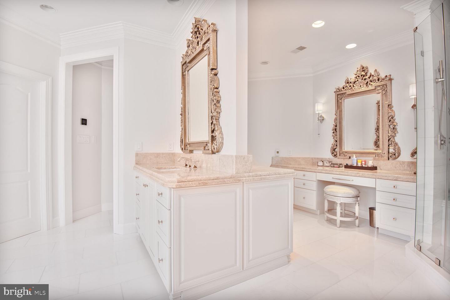 7845 MONTVALE WAY, MCLEAN, Virginia 22102, 6 Bedrooms Bedrooms, ,6 BathroomsBathrooms,Residential,For sale,7845 MONTVALE WAY,VAFX2239524 MLS # VAFX2239524