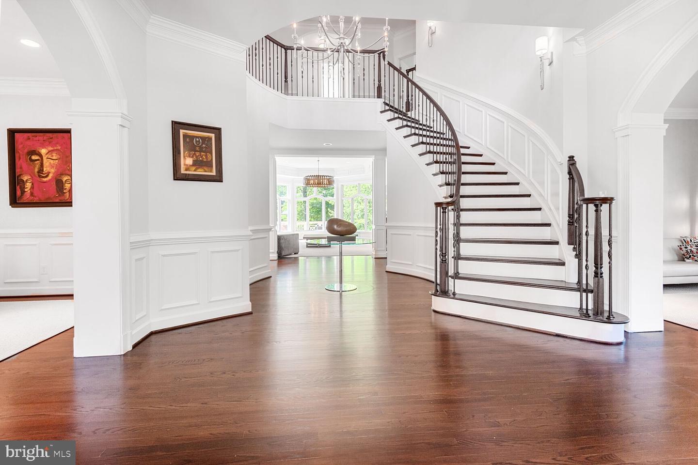7845 MONTVALE WAY, MCLEAN, Virginia 22102, 6 Bedrooms Bedrooms, ,6 BathroomsBathrooms,Residential,For sale,7845 MONTVALE WAY,VAFX2239524 MLS # VAFX2239524