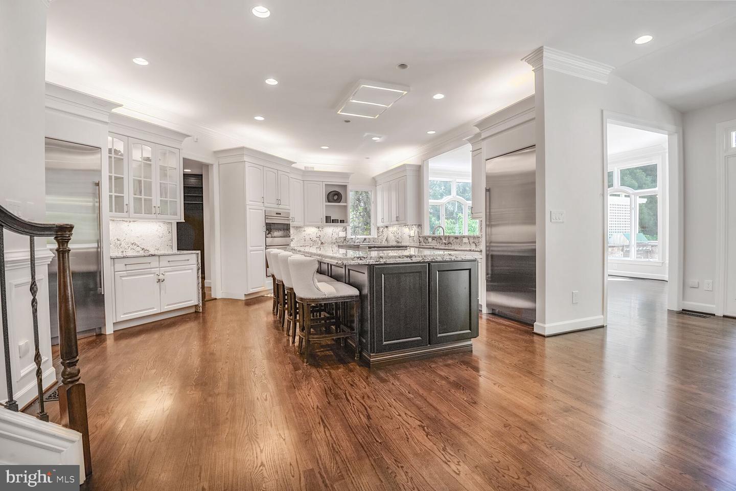 7845 MONTVALE WAY, MCLEAN, Virginia 22102, 6 Bedrooms Bedrooms, ,6 BathroomsBathrooms,Residential,For sale,7845 MONTVALE WAY,VAFX2239524 MLS # VAFX2239524
