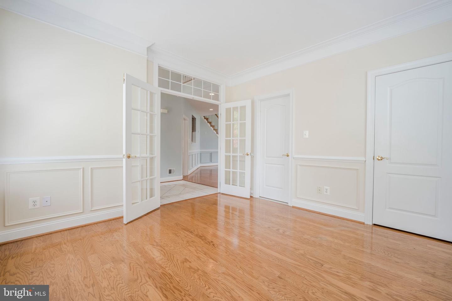 43692 BERMUDA DUNES TER, LEESBURG, Virginia 20176, 3 Bedrooms Bedrooms, ,3 BathroomsBathrooms,Residential,For sale,43692 BERMUDA DUNES TER,VALO2096030 MLS # VALO2096030
