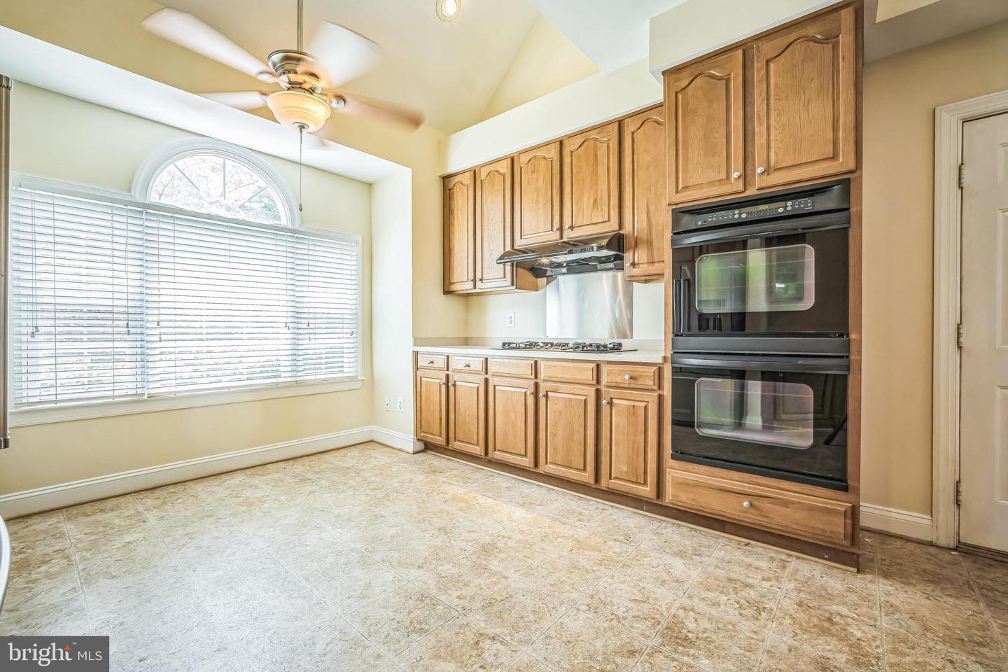 43692 BERMUDA DUNES TER, LEESBURG, Virginia 20176, 3 Bedrooms Bedrooms, ,3 BathroomsBathrooms,Residential,For sale,43692 BERMUDA DUNES TER,VALO2096030 MLS # VALO2096030