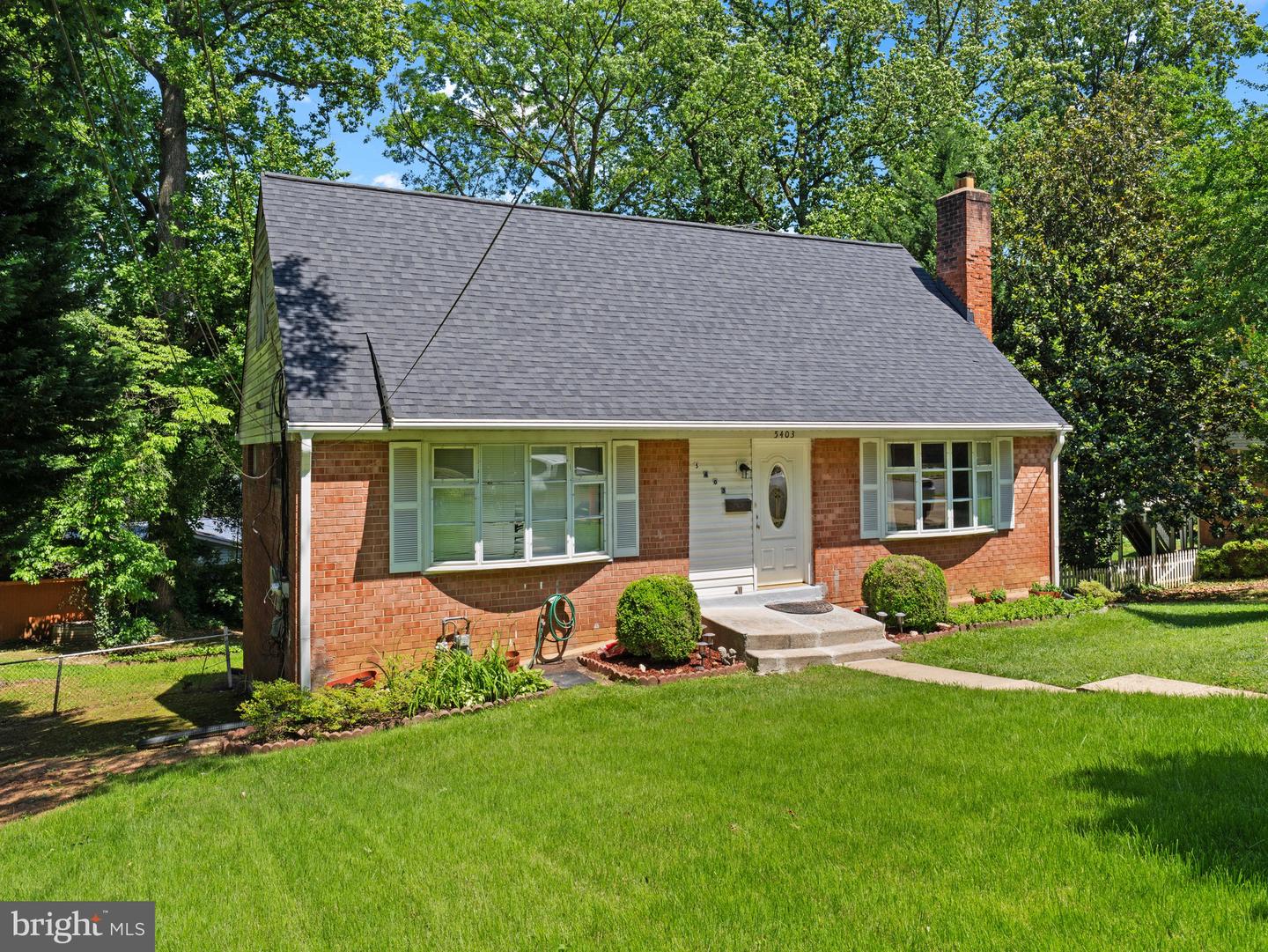 5403 ROLLING RD, SPRINGFIELD, Virginia 22151, 5 Bedrooms Bedrooms, ,3 BathroomsBathrooms,Residential,For sale,5403 ROLLING RD,VAFX2239892 MLS # VAFX2239892