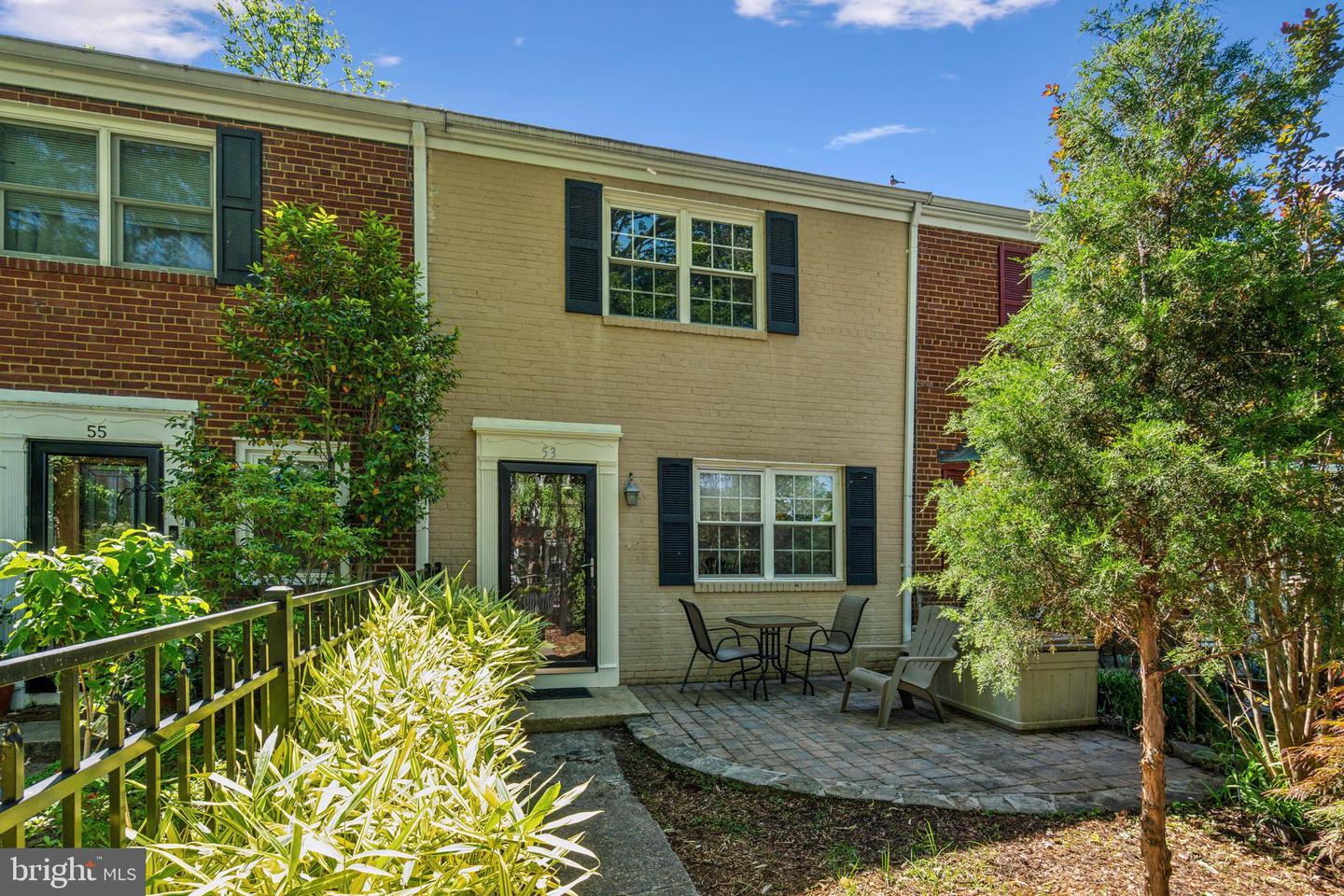 53 MOUNT VERNON AVE, ALEXANDRIA, Virginia 22301, 2 Bedrooms Bedrooms, ,1 BathroomBathrooms,Residential,For sale,53 MOUNT VERNON AVE,VAAX2045196 MLS # VAAX2045196