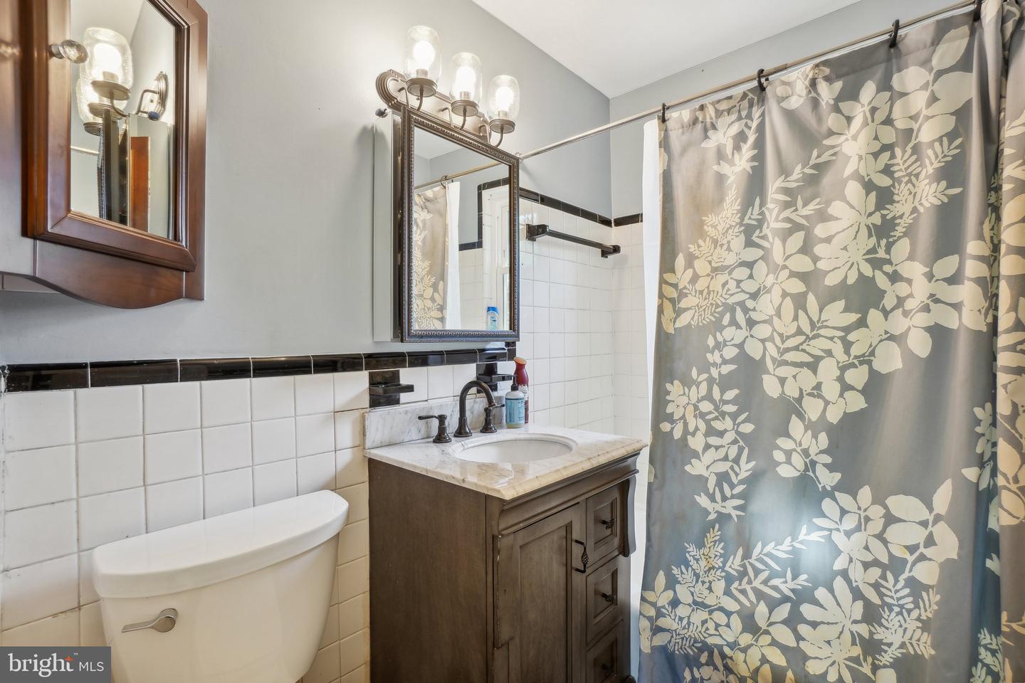 53 MOUNT VERNON AVE, ALEXANDRIA, Virginia 22301, 2 Bedrooms Bedrooms, ,1 BathroomBathrooms,Residential,For sale,53 MOUNT VERNON AVE,VAAX2045196 MLS # VAAX2045196