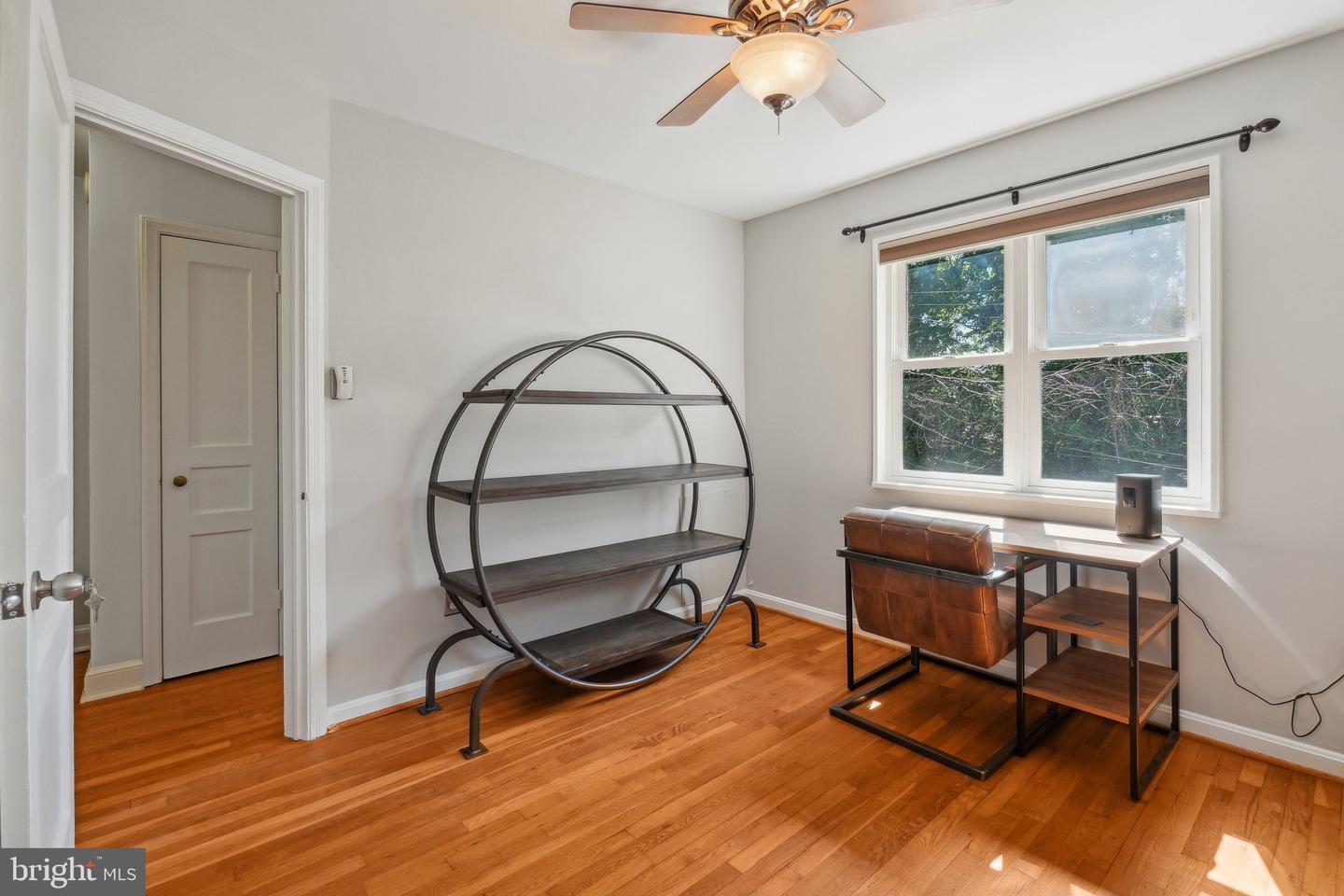 53 MOUNT VERNON AVE, ALEXANDRIA, Virginia 22301, 2 Bedrooms Bedrooms, ,1 BathroomBathrooms,Residential,For sale,53 MOUNT VERNON AVE,VAAX2045196 MLS # VAAX2045196