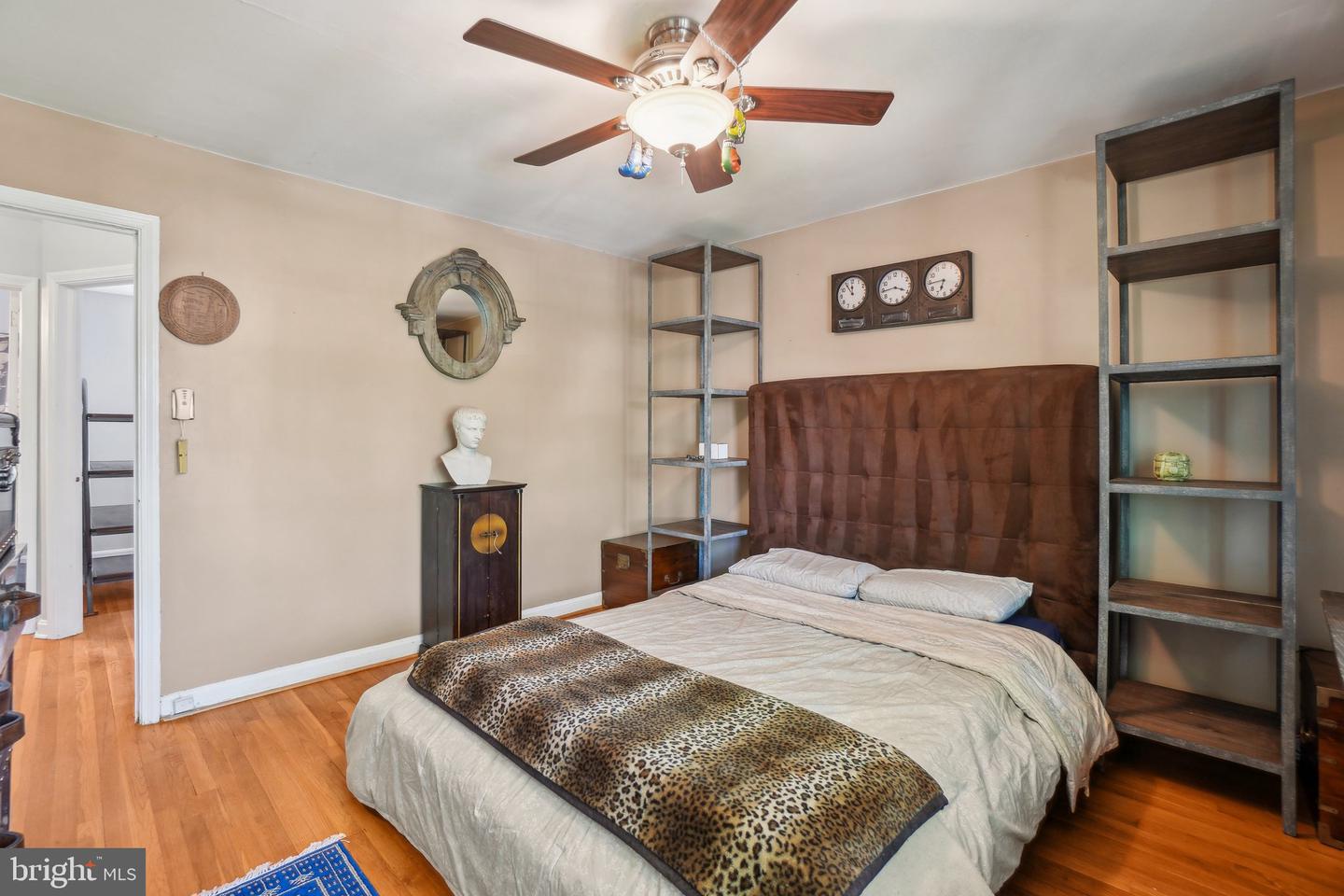 53 MOUNT VERNON AVE, ALEXANDRIA, Virginia 22301, 2 Bedrooms Bedrooms, ,1 BathroomBathrooms,Residential,For sale,53 MOUNT VERNON AVE,VAAX2045196 MLS # VAAX2045196