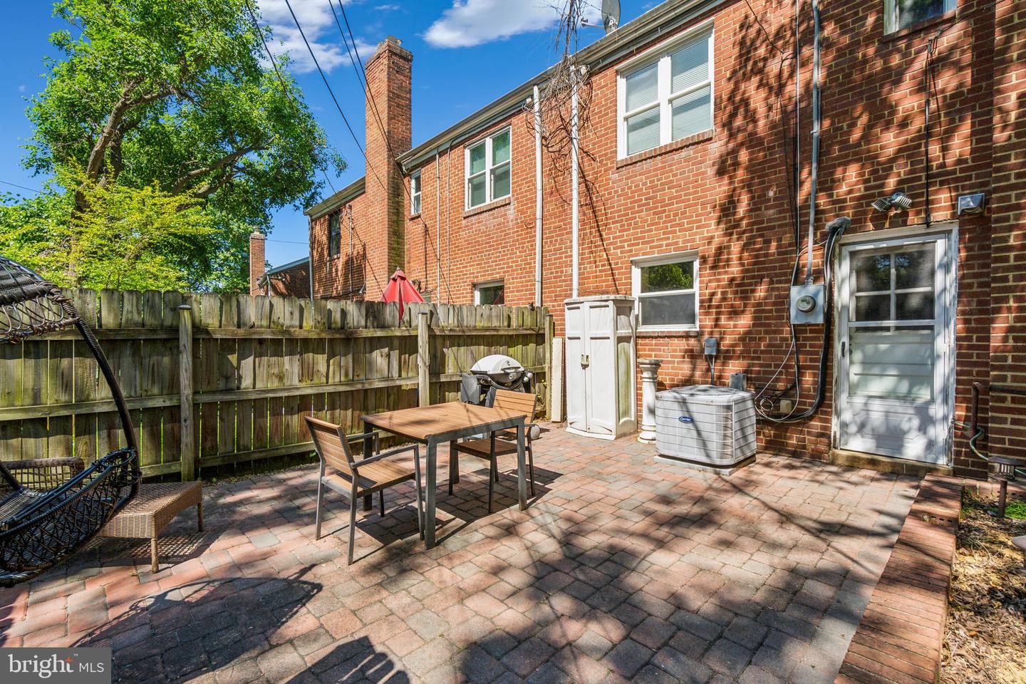 53 MOUNT VERNON AVE, ALEXANDRIA, Virginia 22301, 2 Bedrooms Bedrooms, ,1 BathroomBathrooms,Residential,For sale,53 MOUNT VERNON AVE,VAAX2045196 MLS # VAAX2045196