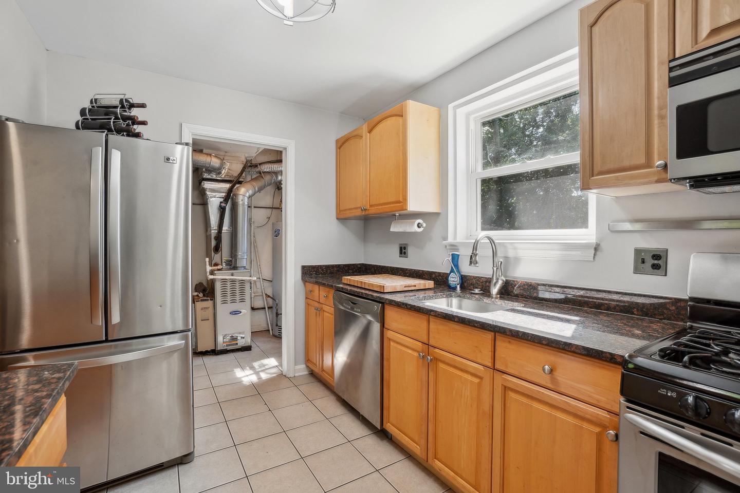 53 MOUNT VERNON AVE, ALEXANDRIA, Virginia 22301, 2 Bedrooms Bedrooms, ,1 BathroomBathrooms,Residential,For sale,53 MOUNT VERNON AVE,VAAX2045196 MLS # VAAX2045196