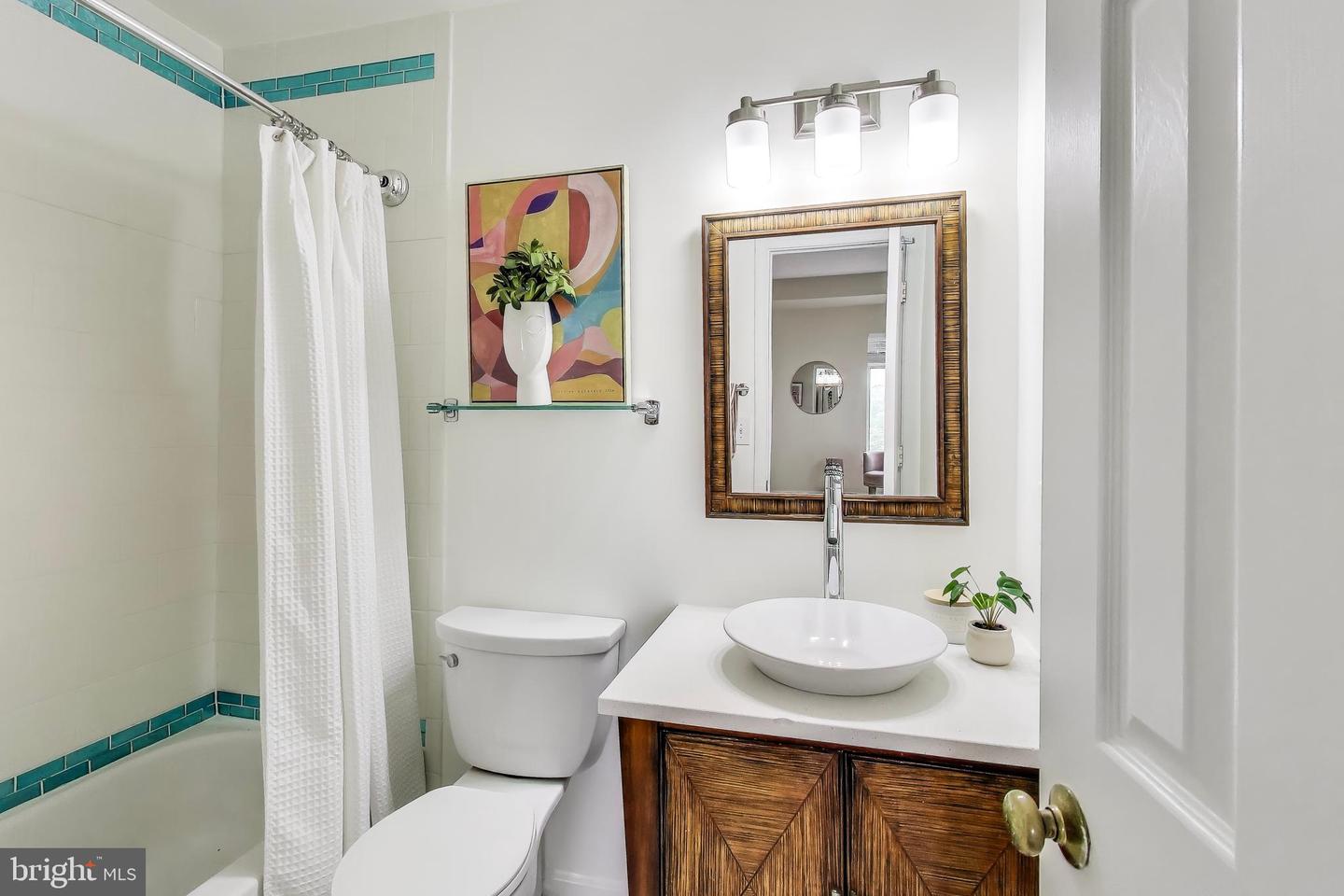 545 E BRADDOCK RD #608, ALEXANDRIA, Virginia 22314, 2 Bedrooms Bedrooms, ,2 BathroomsBathrooms,Residential,For sale,545 E BRADDOCK RD #608,VAAX2045198 MLS # VAAX2045198