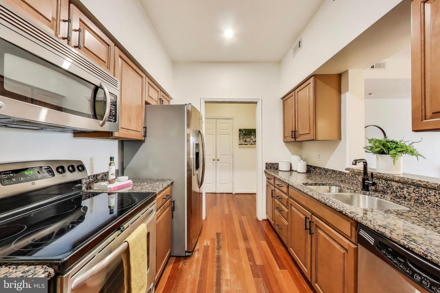 545 E BRADDOCK RD #608, ALEXANDRIA, Virginia 22314, 2 Bedrooms Bedrooms, ,2 BathroomsBathrooms,Residential,For sale,545 E BRADDOCK RD #608,VAAX2045198 MLS # VAAX2045198