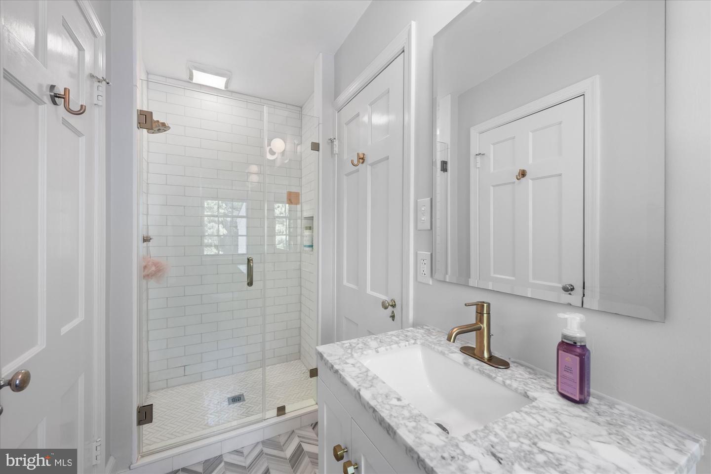 4649 GARFIELD ST NW, WASHINGTON, District Of Columbia 20007, 5 Bedrooms Bedrooms, ,5 BathroomsBathrooms,Residential,For sale,4649 GARFIELD ST NW,DCDC2199972 MLS # DCDC2199972