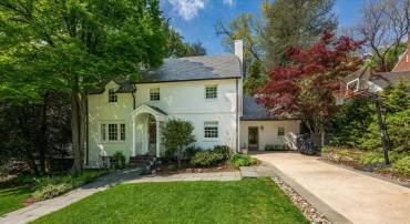 4649 GARFIELD ST NW, WASHINGTON, District Of Columbia 20007, 5 Bedrooms Bedrooms, ,5 BathroomsBathrooms,Residential,For sale,4649 GARFIELD ST NW,DCDC2199972 MLS # DCDC2199972
