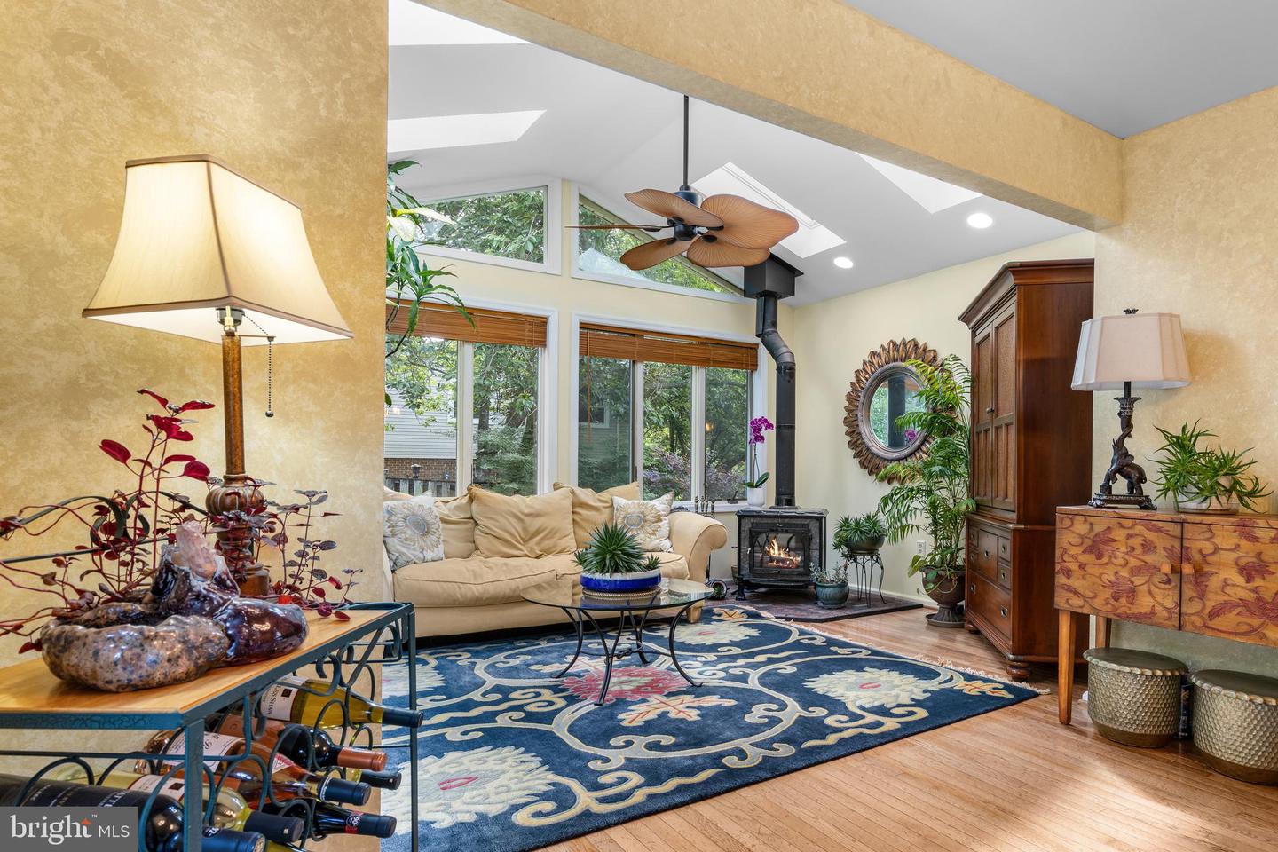 12509 NORTHERN VALLEY CT, OAK HILL, Virginia 20171, 3 Bedrooms Bedrooms, ,3 BathroomsBathrooms,Residential,For sale,12509 NORTHERN VALLEY CT,VAFX2239982 MLS # VAFX2239982