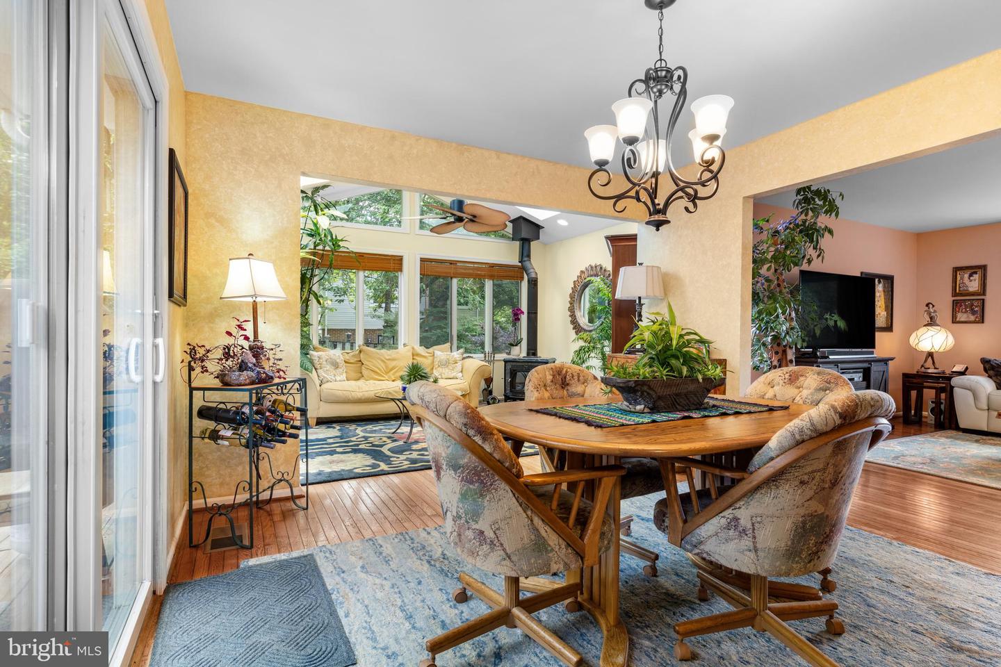 12509 NORTHERN VALLEY CT, OAK HILL, Virginia 20171, 3 Bedrooms Bedrooms, ,3 BathroomsBathrooms,Residential,For sale,12509 NORTHERN VALLEY CT,VAFX2239982 MLS # VAFX2239982