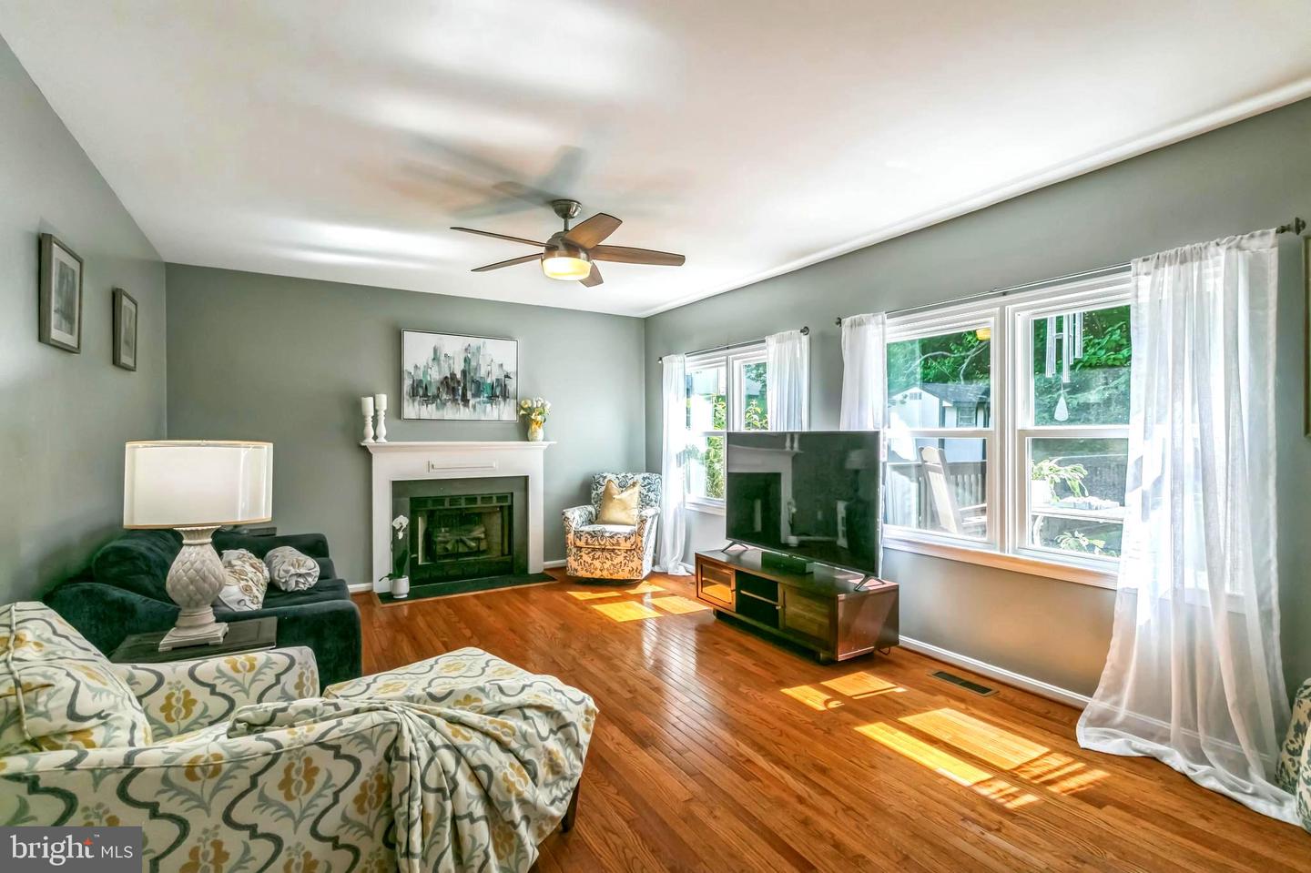 16068 HAYES LN, WOODBRIDGE, Virginia 22191, 4 Bedrooms Bedrooms, ,2 BathroomsBathrooms,Residential,For sale,16068 HAYES LN,VAPW2094466 MLS # VAPW2094466