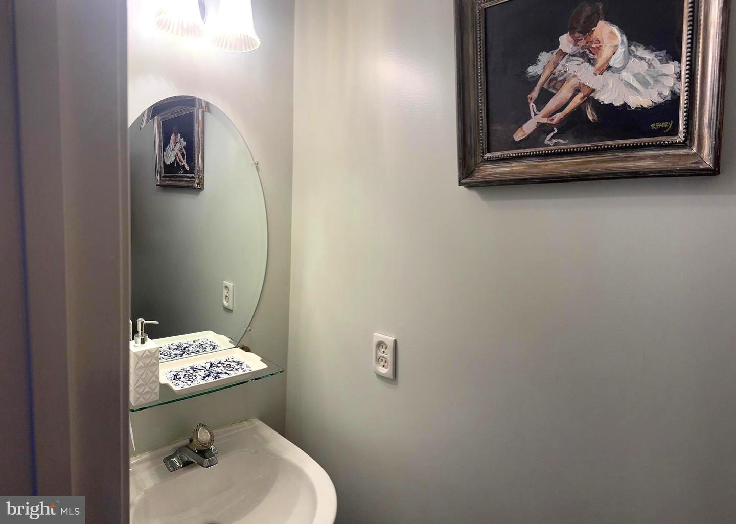 16068 HAYES LN, WOODBRIDGE, Virginia 22191, 4 Bedrooms Bedrooms, ,2 BathroomsBathrooms,Residential,For sale,16068 HAYES LN,VAPW2094466 MLS # VAPW2094466