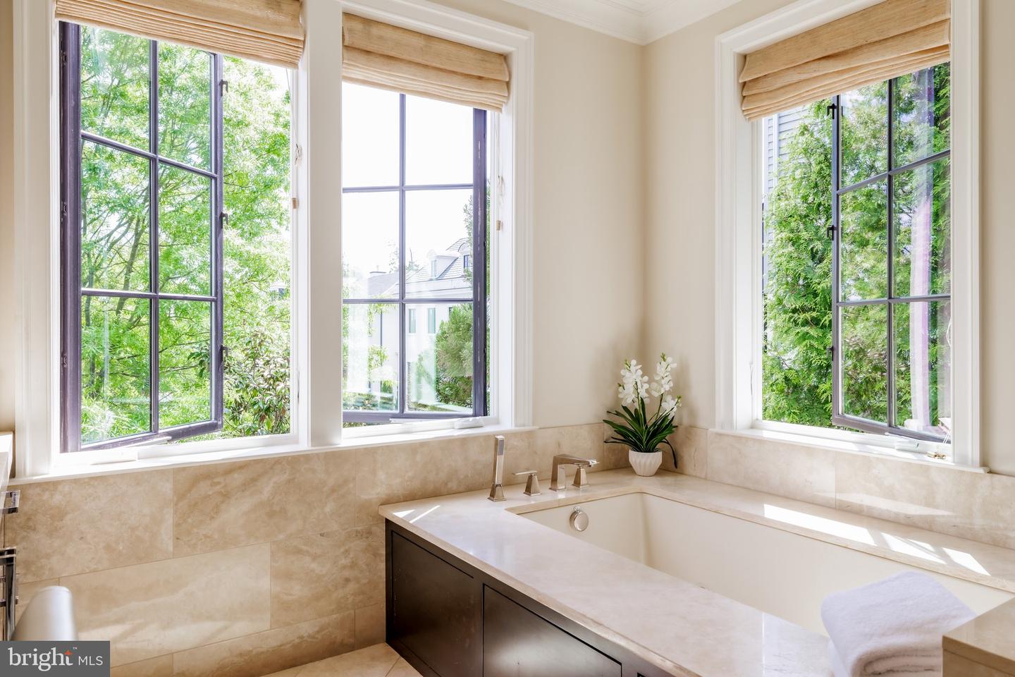 4414 W ST NW, WASHINGTON, District Of Columbia 20007, 5 Bedrooms Bedrooms, ,4 BathroomsBathrooms,Residential,For sale,4414 W ST NW,DCDC2200430 MLS # DCDC2200430