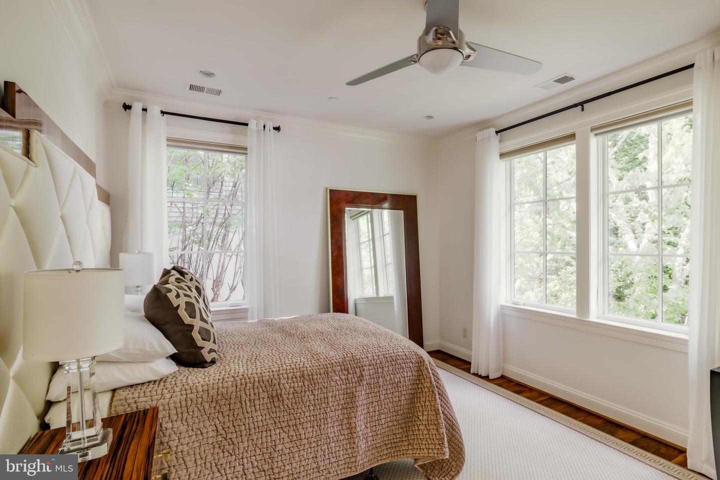 4414 W ST NW, WASHINGTON, District Of Columbia 20007, 5 Bedrooms Bedrooms, ,4 BathroomsBathrooms,Residential,For sale,4414 W ST NW,DCDC2200430 MLS # DCDC2200430