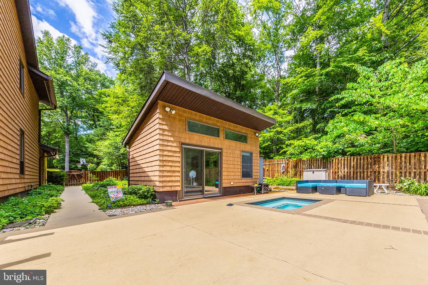 8323 MORNINGSIDE DR, MANASSAS, Virginia 20112, 5 Bedrooms Bedrooms, ,3 BathroomsBathrooms,Residential,For sale,8323 MORNINGSIDE DR,VAPW2094622 MLS # VAPW2094622