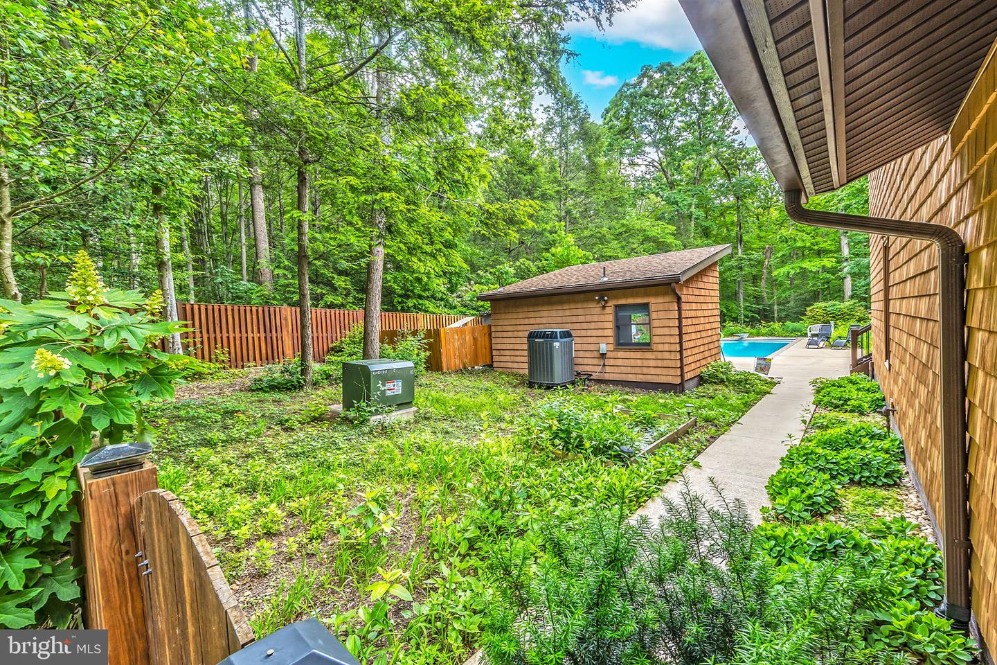 8323 MORNINGSIDE DR, MANASSAS, Virginia 20112, 5 Bedrooms Bedrooms, ,3 BathroomsBathrooms,Residential,For sale,8323 MORNINGSIDE DR,VAPW2094622 MLS # VAPW2094622