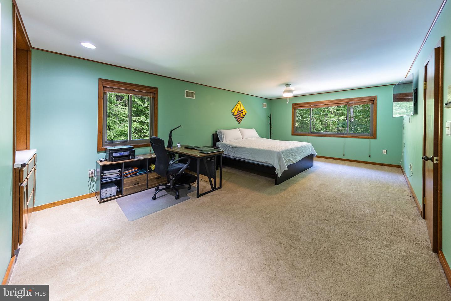 8323 MORNINGSIDE DR, MANASSAS, Virginia 20112, 5 Bedrooms Bedrooms, ,3 BathroomsBathrooms,Residential,For sale,8323 MORNINGSIDE DR,VAPW2094622 MLS # VAPW2094622