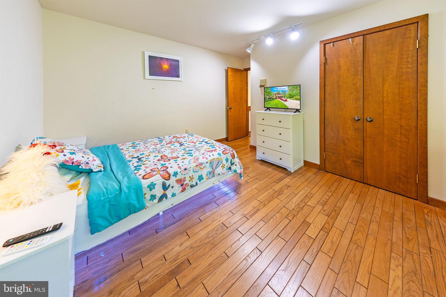 8323 MORNINGSIDE DR, MANASSAS, Virginia 20112, 5 Bedrooms Bedrooms, ,3 BathroomsBathrooms,Residential,For sale,8323 MORNINGSIDE DR,VAPW2094622 MLS # VAPW2094622