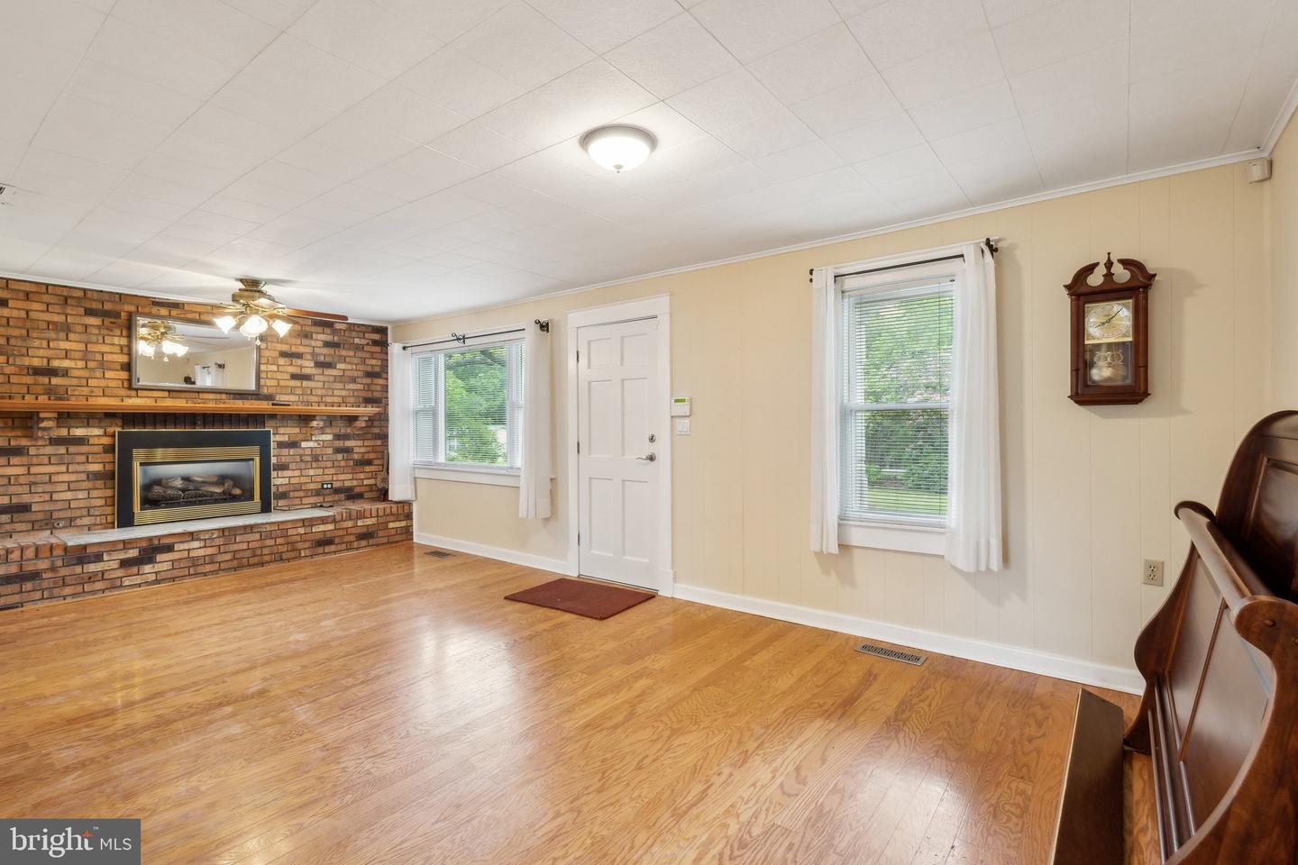 590 RAMOTH CHURCH RD, FREDERICKSBURG, Virginia 22406, 3 Bedrooms Bedrooms, ,1 BathroomBathrooms,Residential,For sale,590 RAMOTH CHURCH RD,VAST2038822 MLS # VAST2038822