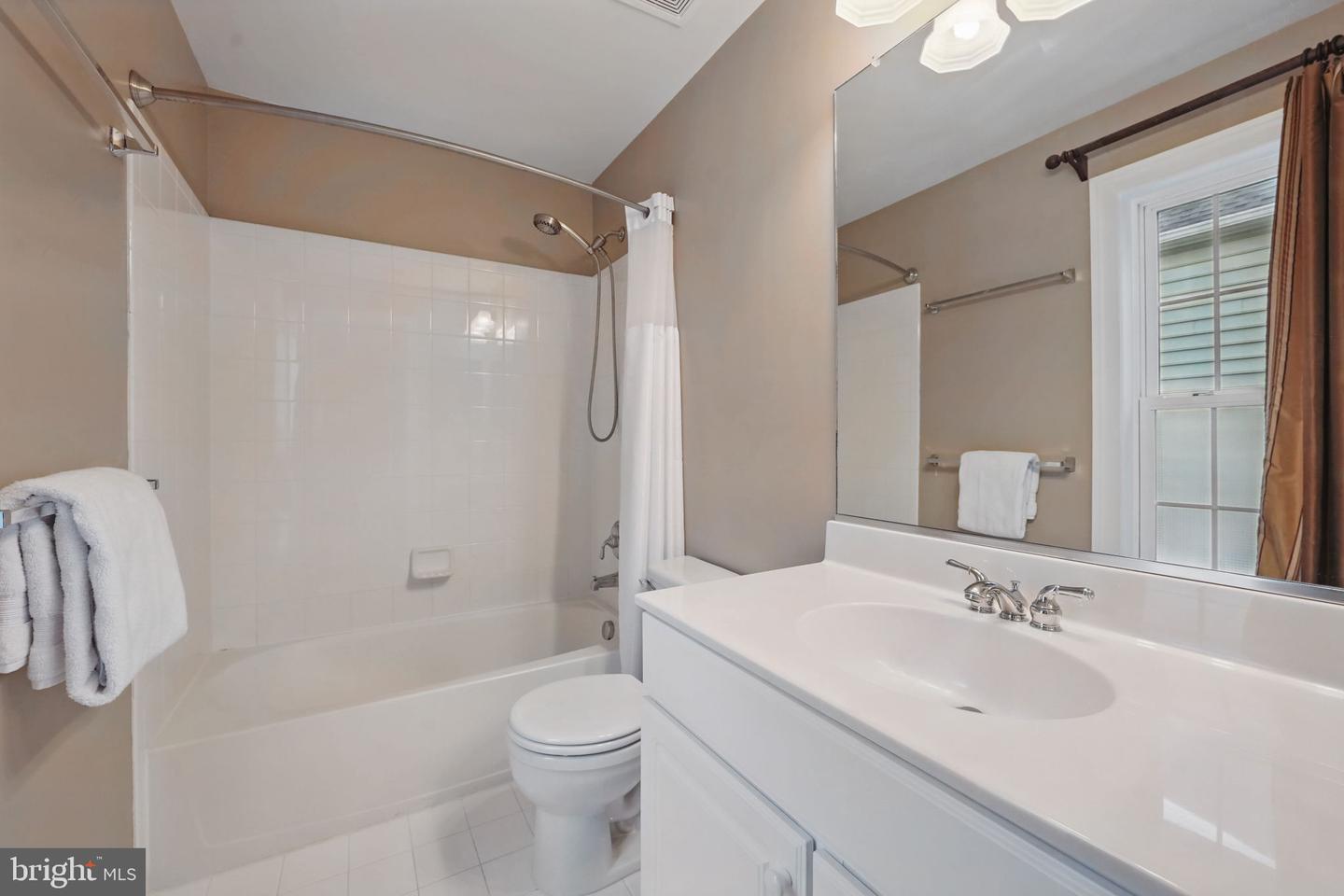 8107 BLUEBONNET DR, LORTON, Virginia 22079, 6 Bedrooms Bedrooms, ,4 BathroomsBathrooms,Residential,For sale,8107 BLUEBONNET DR,VAFX2240856 MLS # VAFX2240856