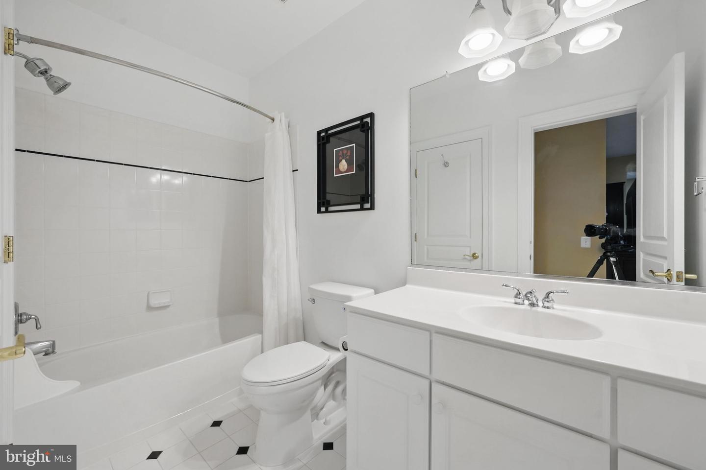 8107 BLUEBONNET DR, LORTON, Virginia 22079, 6 Bedrooms Bedrooms, ,4 BathroomsBathrooms,Residential,For sale,8107 BLUEBONNET DR,VAFX2240856 MLS # VAFX2240856