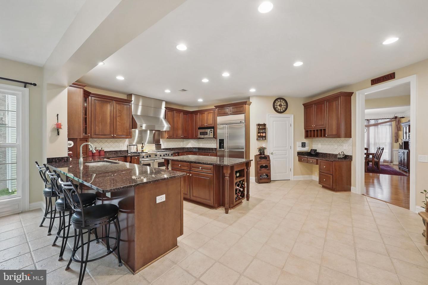 8107 BLUEBONNET DR, LORTON, Virginia 22079, 6 Bedrooms Bedrooms, ,4 BathroomsBathrooms,Residential,For sale,8107 BLUEBONNET DR,VAFX2240856 MLS # VAFX2240856