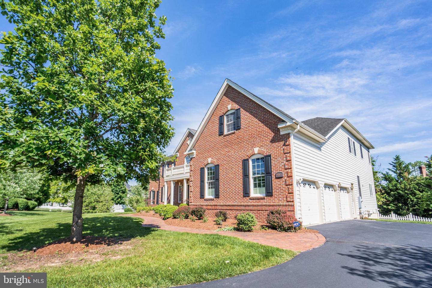 43577 PABLO CREEK CT, ASHBURN, Virginia 20147, 6 Bedrooms Bedrooms, ,6 BathroomsBathrooms,Residential,For sale,43577 PABLO CREEK CT,VALO2096450 MLS # VALO2096450