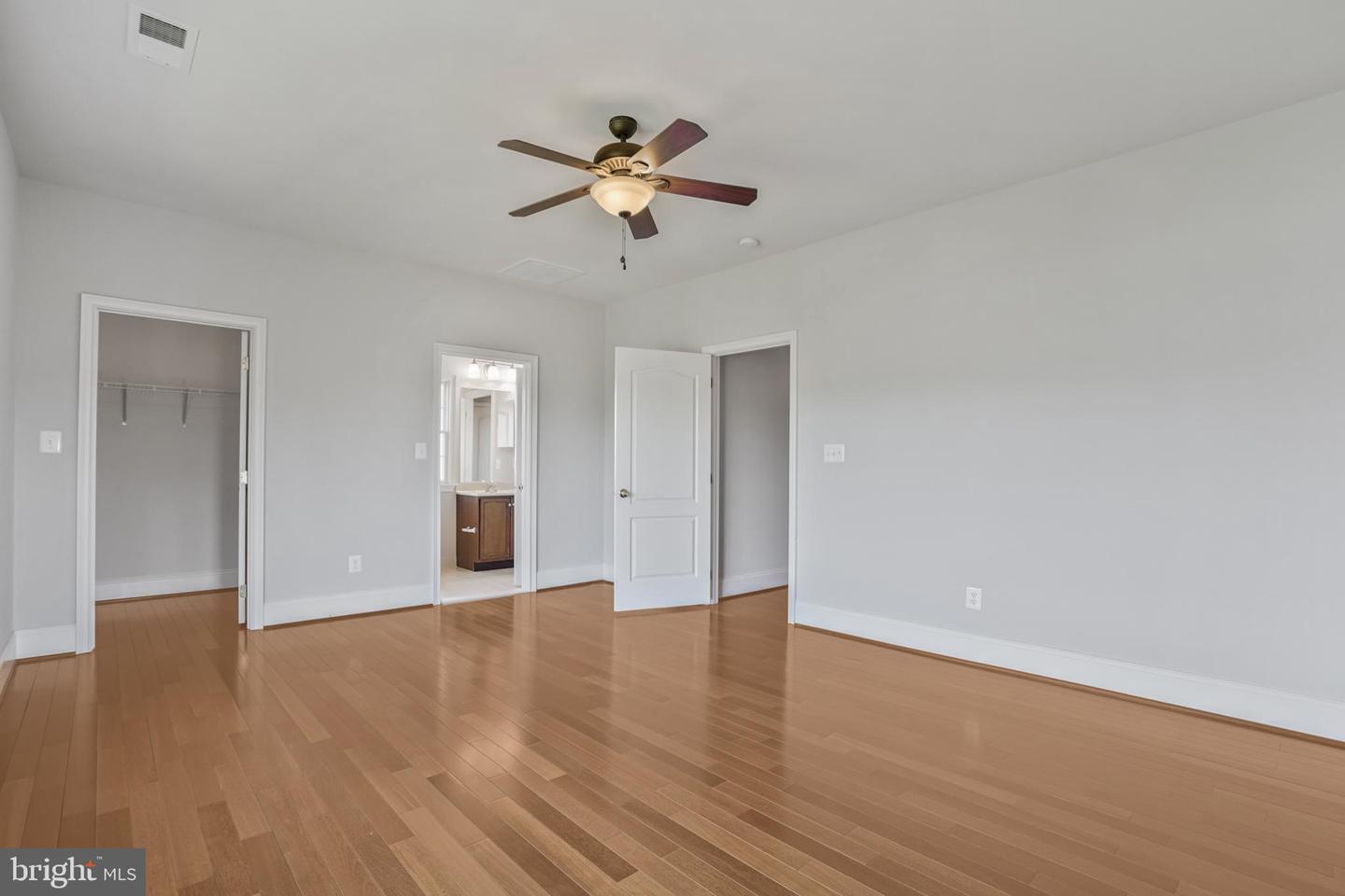 43577 PABLO CREEK CT, ASHBURN, Virginia 20147, 6 Bedrooms Bedrooms, ,6 BathroomsBathrooms,Residential,For sale,43577 PABLO CREEK CT,VALO2096450 MLS # VALO2096450
