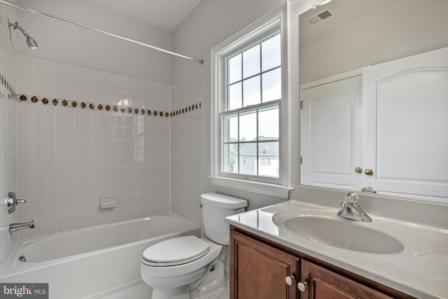 43577 PABLO CREEK CT, ASHBURN, Virginia 20147, 6 Bedrooms Bedrooms, ,6 BathroomsBathrooms,Residential,For sale,43577 PABLO CREEK CT,VALO2096450 MLS # VALO2096450