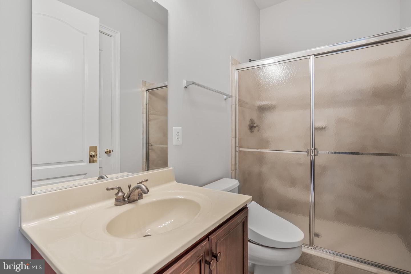 43577 PABLO CREEK CT, ASHBURN, Virginia 20147, 6 Bedrooms Bedrooms, ,6 BathroomsBathrooms,Residential,For sale,43577 PABLO CREEK CT,VALO2096450 MLS # VALO2096450